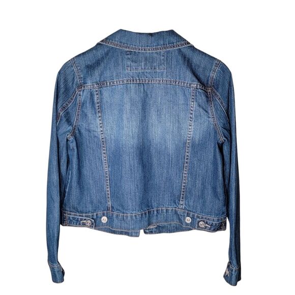 Bagatelle Womens Size Medium Floral Embroidered Denim Trucker Jacket 100% Cotton - Picture 3 of 4